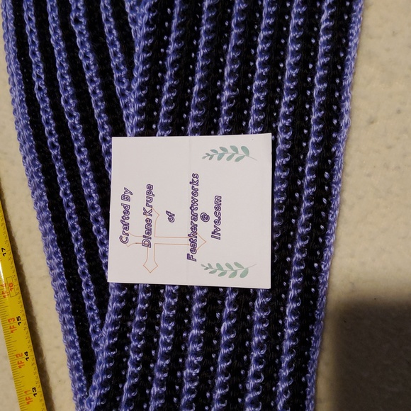 Striped Neck Scarf - Picture 3 of 5